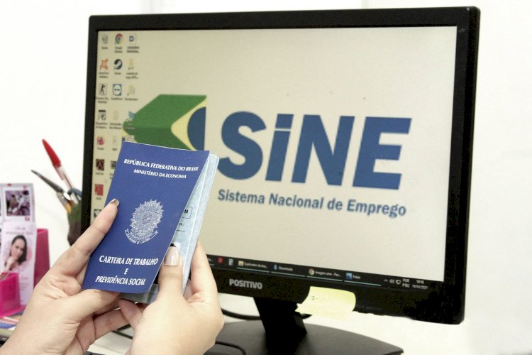 Sine de Aracruz abre a semana ofertando 194 vagas de emprego