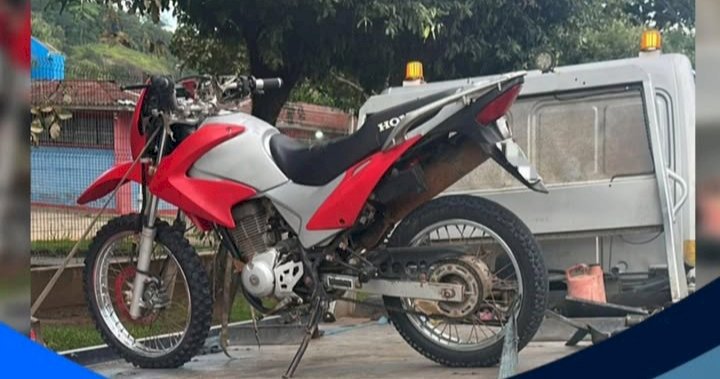 Arma e drogas são apreendidas, e moto recuperada em Ibiraçu